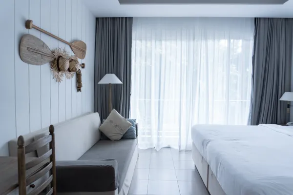 hotel-2024-11-27-10-47-05-utc-69158b5643119